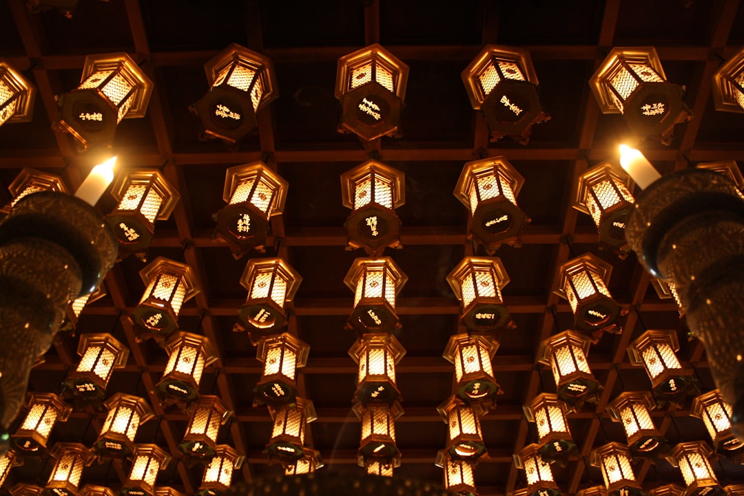 Photo bamboo wall lamps