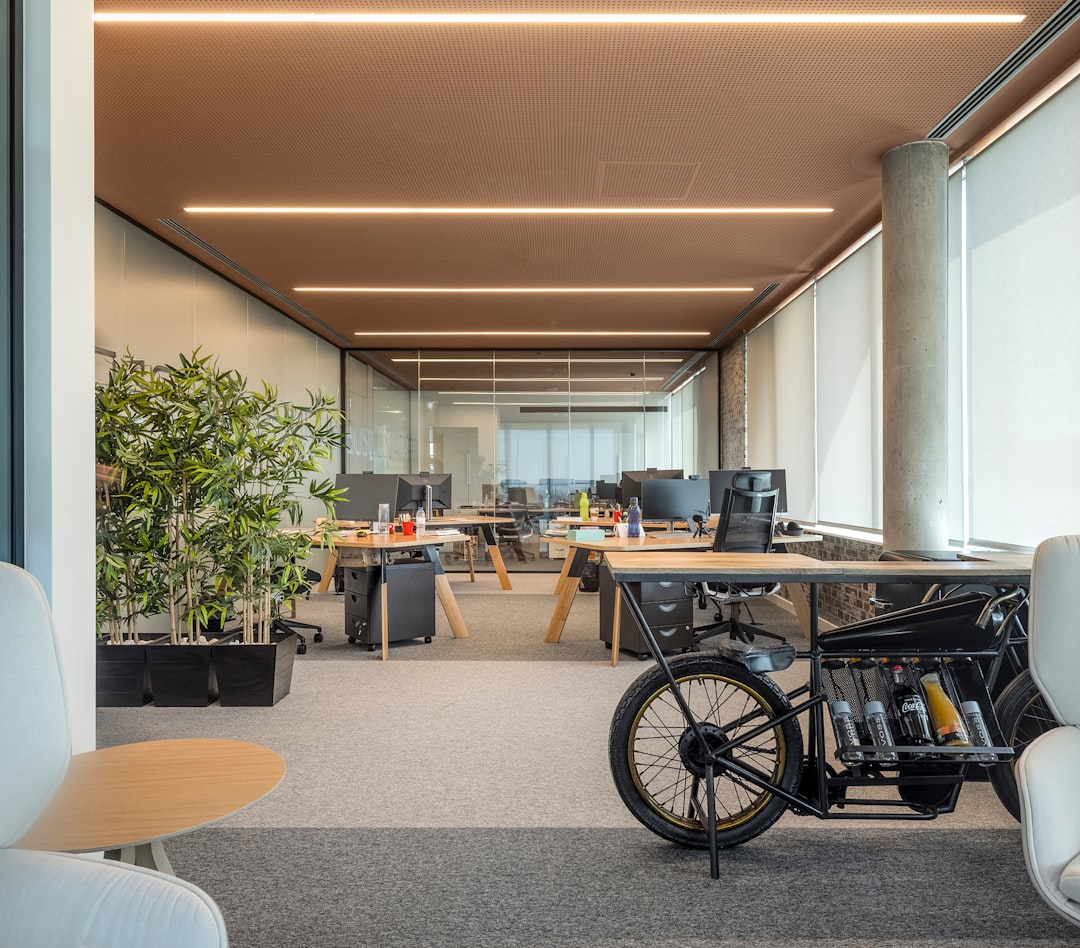 Streamlined Office Lighting: Anodized Aluminum Ultra-Slim Linear Lights